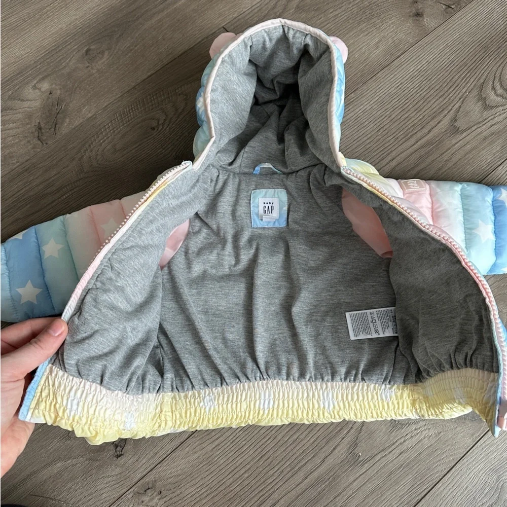 GAP BABY Puffer Jacket WORN ONCE Girls Pink Ombre Bear Hood size 6-12M